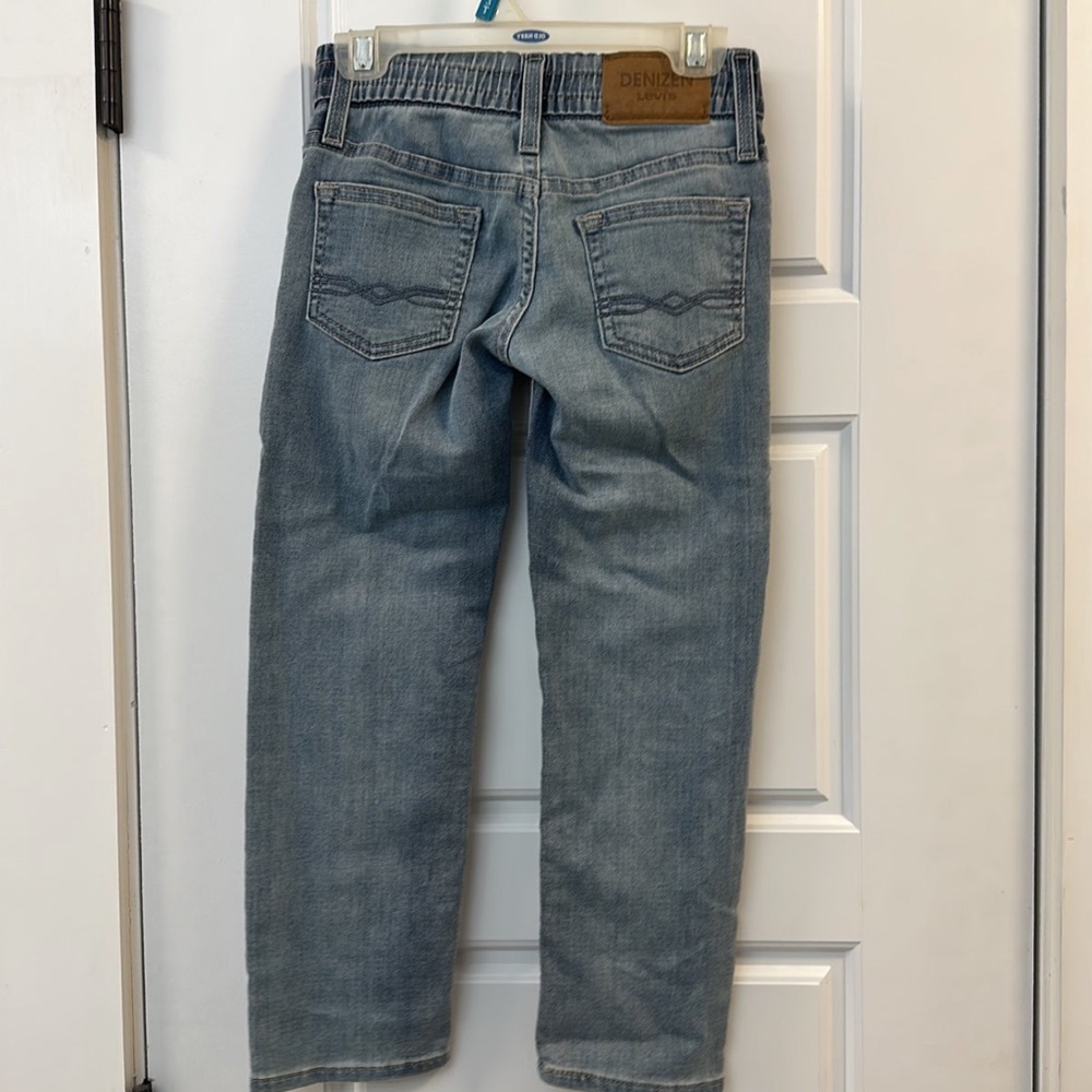 Levi jeans